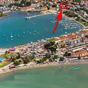 Bed & Breakfast And Palma