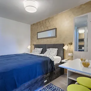 Luxury Flats In Centre Gasthof Pula